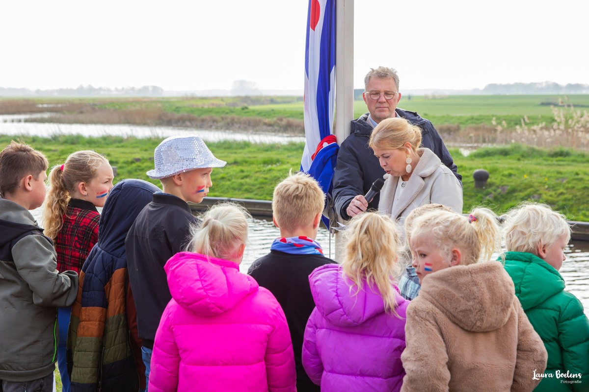 bevrijding mildam herdacht burgemeester avine fokkens canadezen 80 jaar vrijheid 5