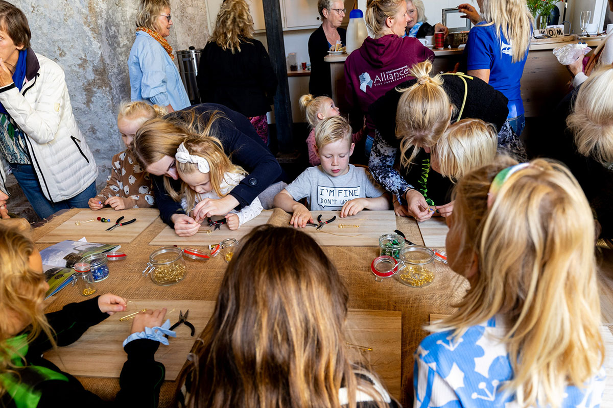 fries museum op paad de knipe aron weidenaar