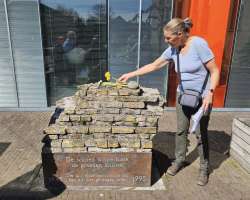 Liberation Route Mildam Heerenveen Froukje Schaap Monument Gevangenis