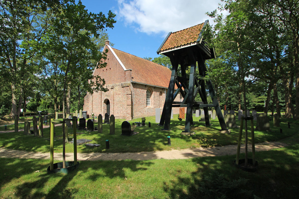 kerkje nieuweschoot foto fokke van asperen